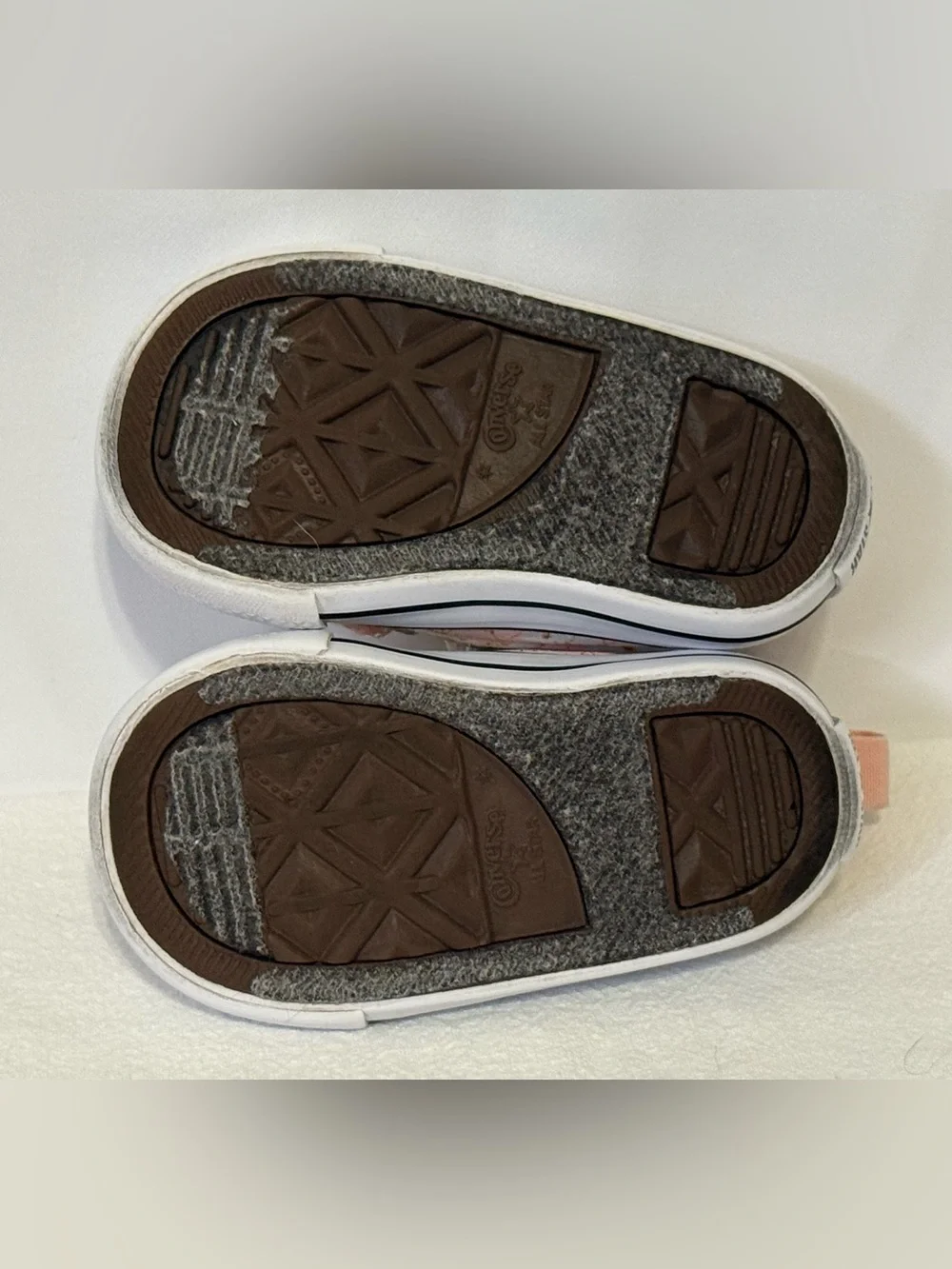 Converse Baby Girl’s 3 Chuck Taylor All-Star Constellations Celestial Sneakers